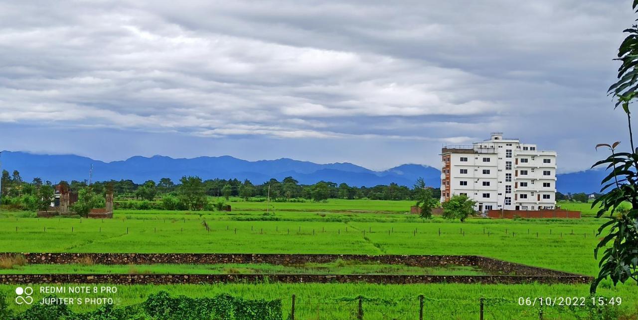 The Lumbini Village Lodge Dış mekan fotoğraf